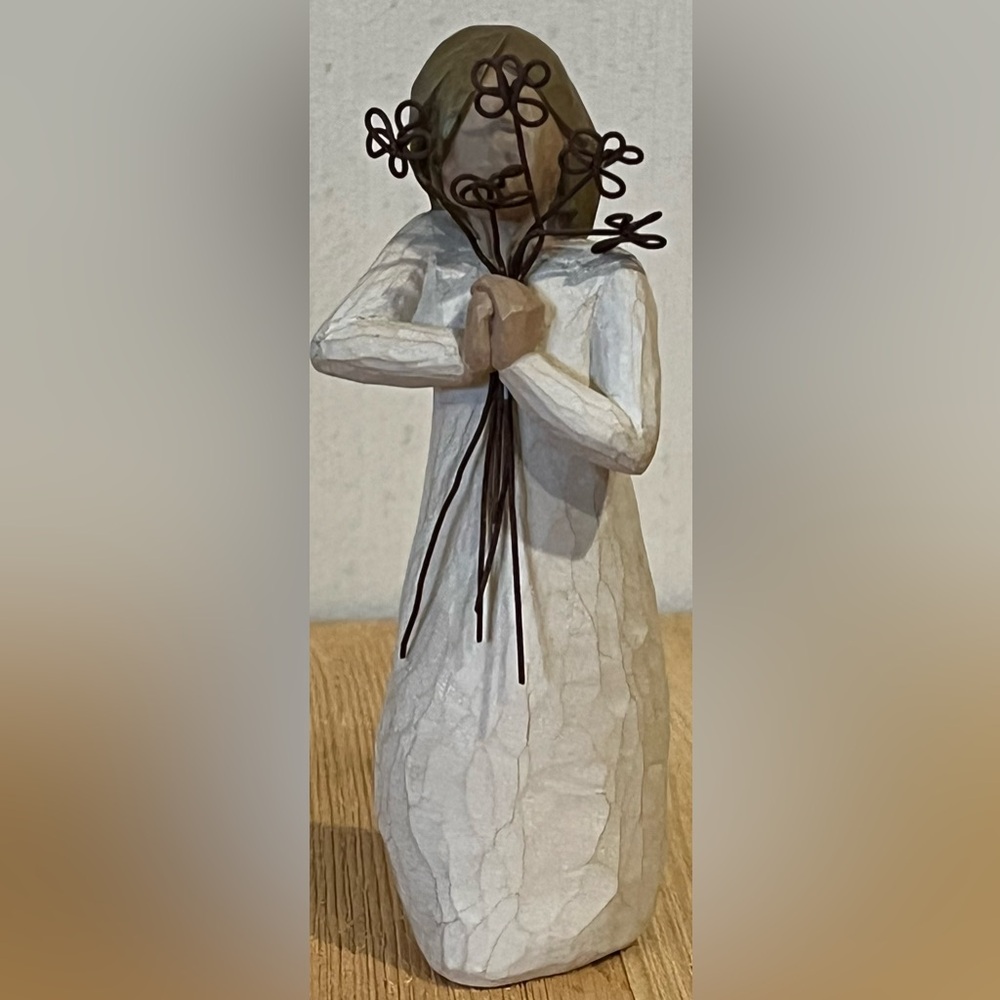 Willow Tree “Friendship” Figurine 5 1/2”